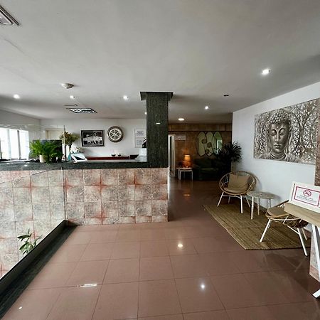 Hostal Residencia Cardona Arrecife  Exterior photo