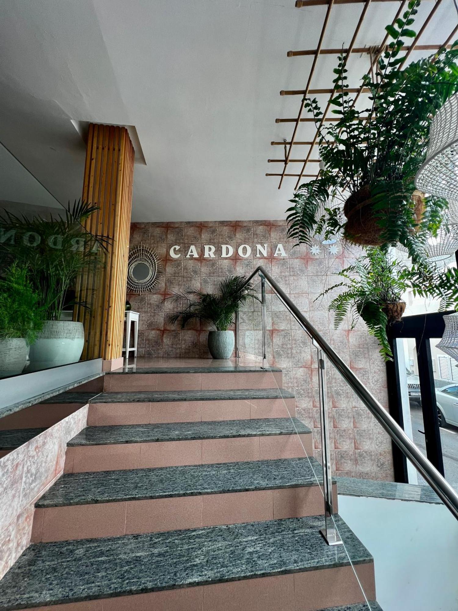 Hostal Residencia Cardona Arrecife  Exterior photo