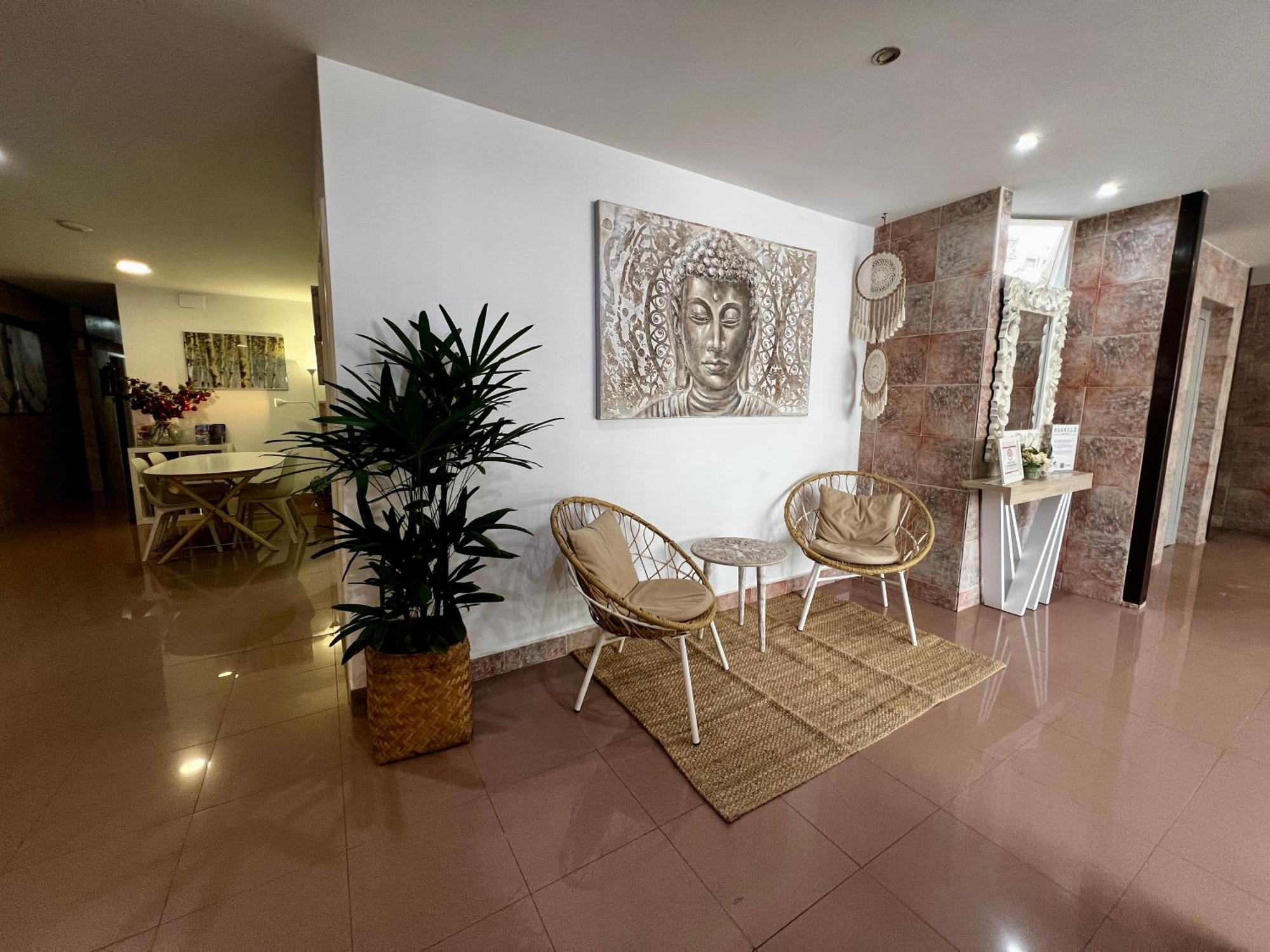 Hostal Residencia Cardona Arrecife  Exterior photo