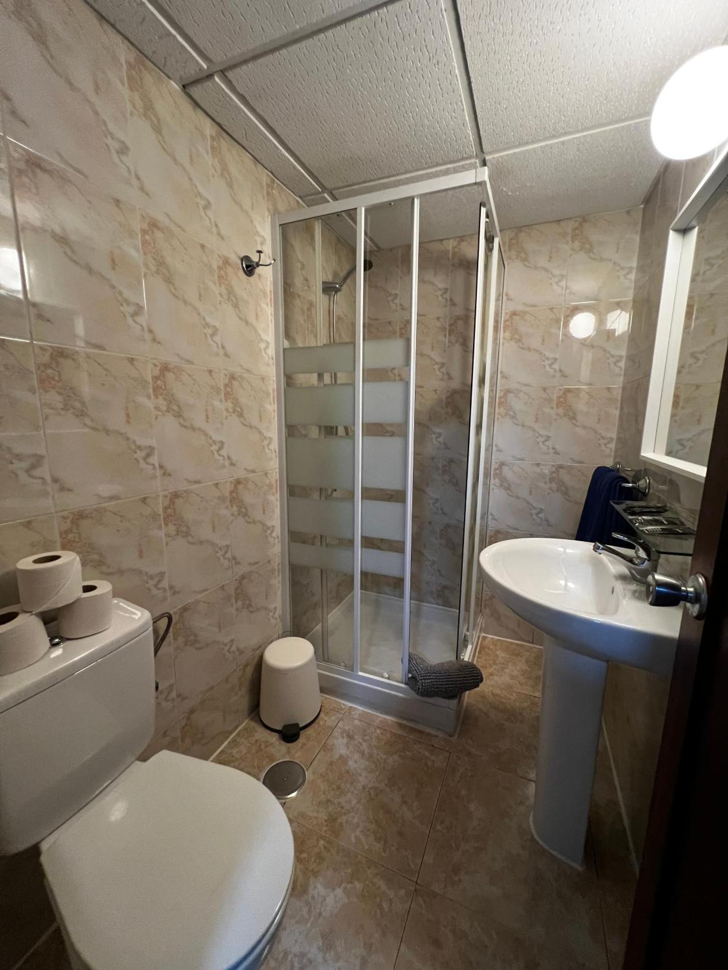 Hostal Residencia Cardona Arrecife  Exterior photo