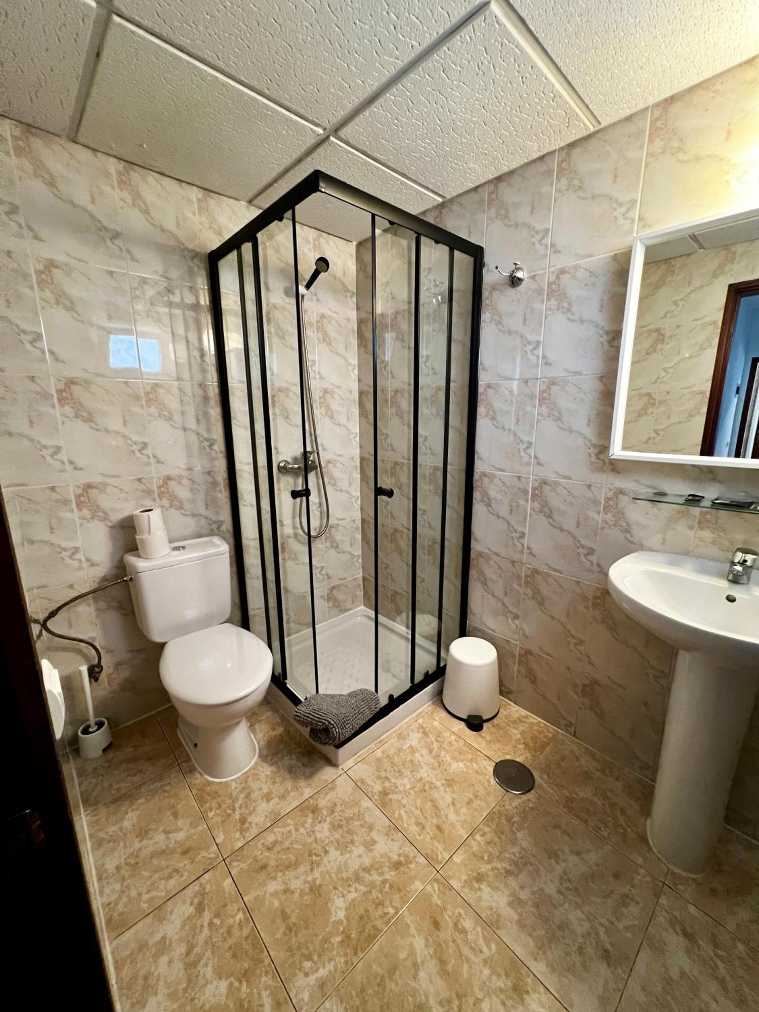 Hostal Residencia Cardona Arrecife  Exterior photo
